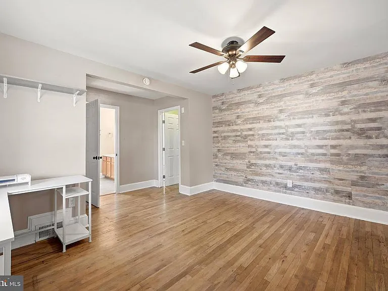 407 Manassas Ave — Photo 22