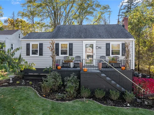 92 Adams Dr, Pittsburgh, PA 15241