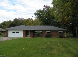 15055 Station Rd, Columbia Station, OH 44028