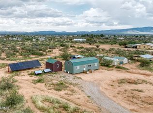 8127 E Chippewa St, Hereford, AZ 85615