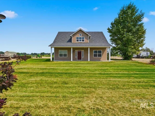 1932 Miller Rd, Adrian, OR 97901