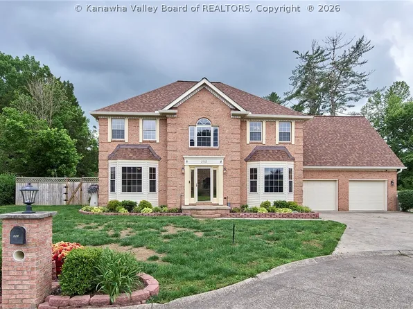 202 Pleasant View Dr, Hurricane, WV 25526