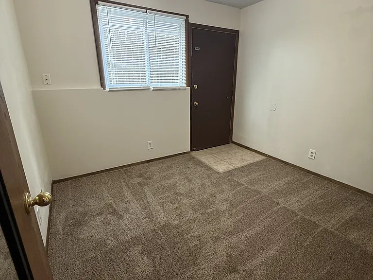 640 N 26th St #2 — Photo 9