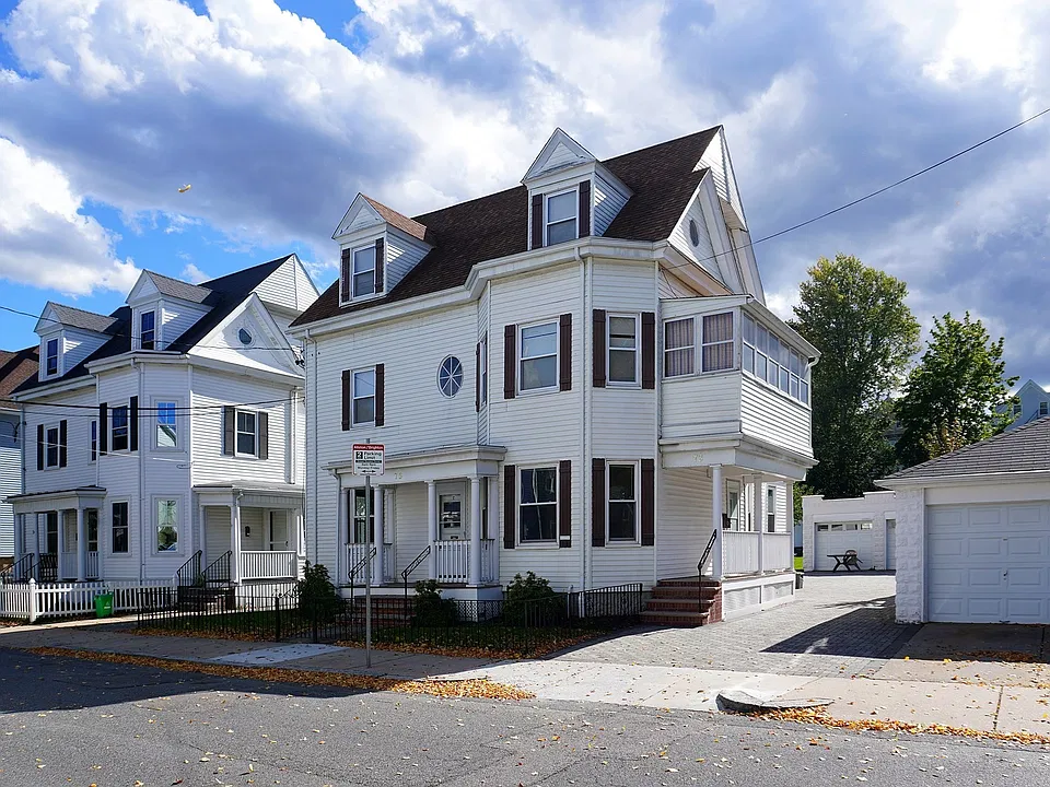 75 Elmira St #1