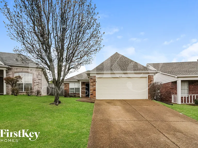 10148 Cross Valley Dr — Photo 1