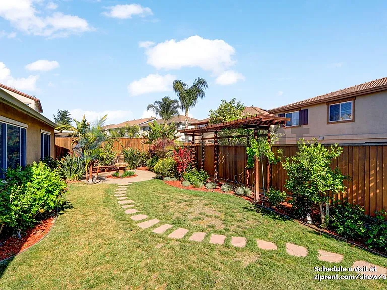 5617 Monaghan Way — Photo 19