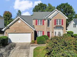 2517 Sandy Ridge Ln, Matthews, NC 28105