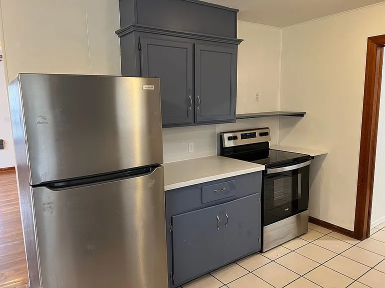 1009 Mike Ave — Photo 4