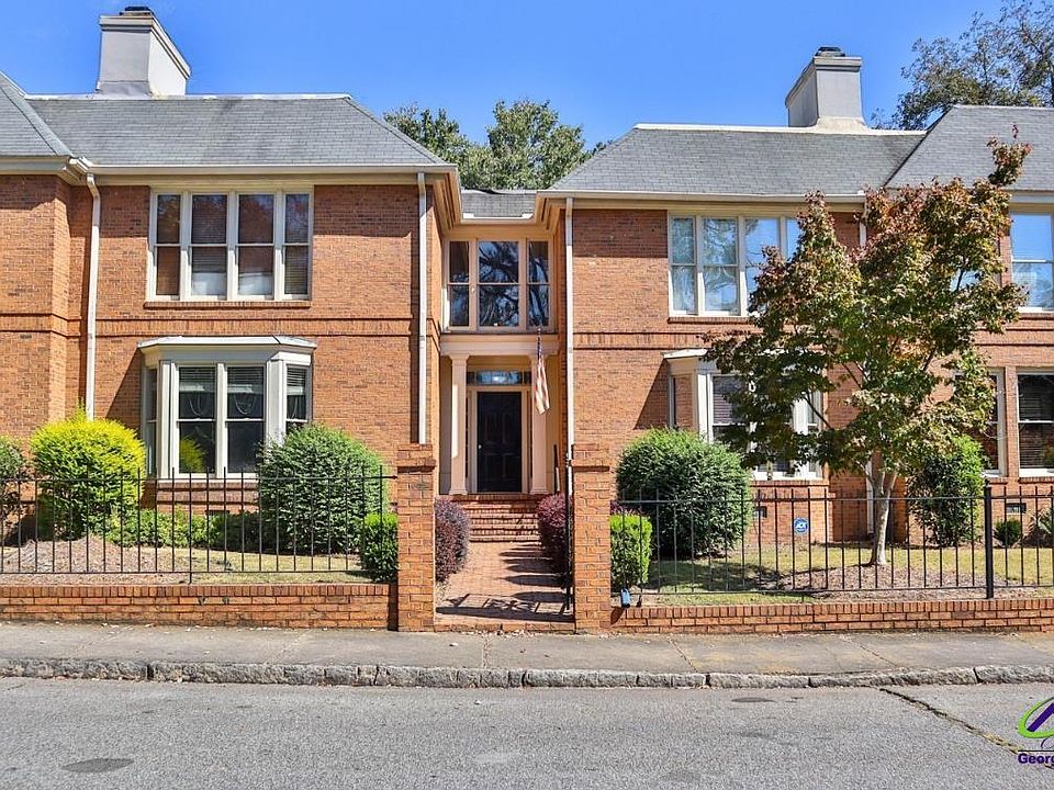 1st image of 175 Corbin Ave