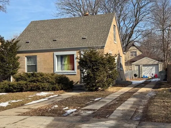 4448 W Leon TERRACE, Milwaukee, WI 53216
