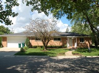 3301 Wilmette Ave, Wilmette, IL