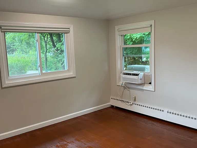 12 Crest Rd — Photo 15