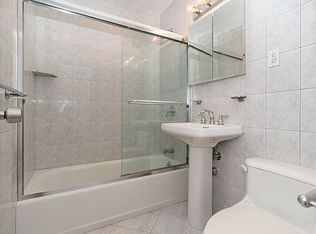 150 E 18th St APT 4O, New York, NY 10003