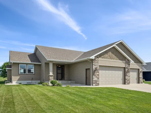 1381 Robert Creek Curv, Belle Plaine, MN 56011