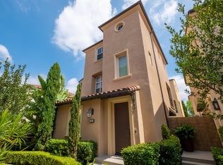 118 Strawberry Grv, Irvine, CA 92620