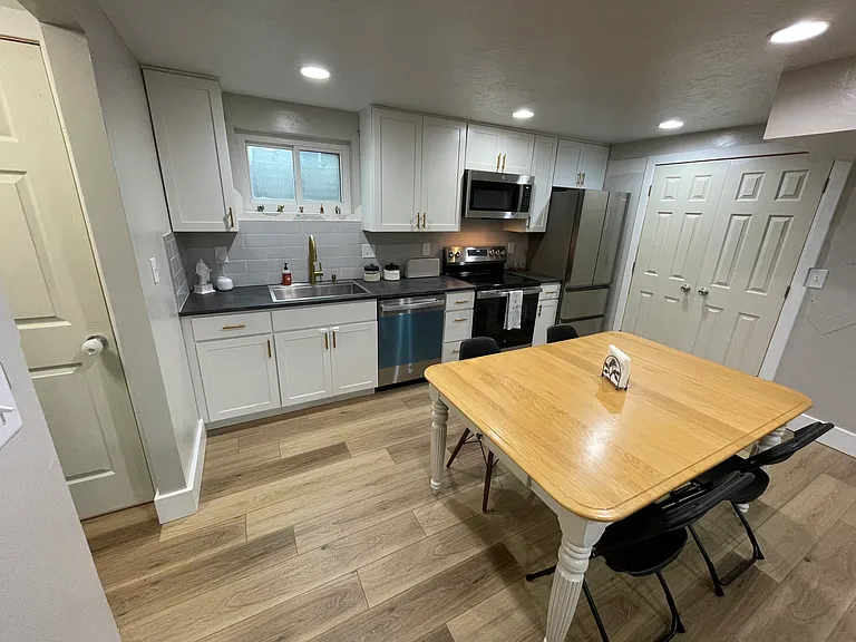 550 S 1700 E #BASEMENT — Photo 17
