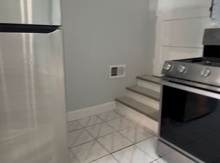 (Undisclosed Address), Blue Island, IL 60406