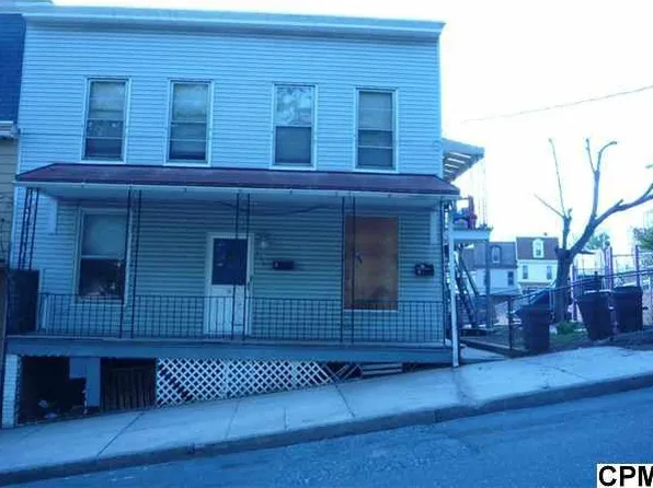 329 Walnut St, Steelton, PA 17113