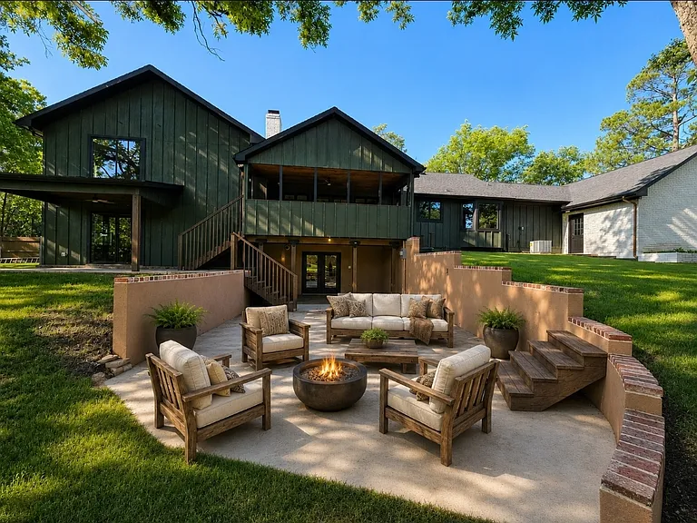 1 River Hills Dr — Photo 2