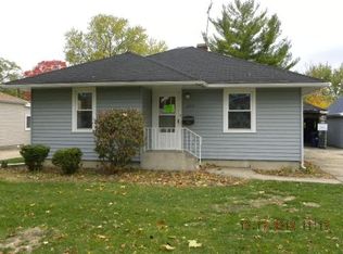 630 Cleveland Ave, Elgin, IL 60120