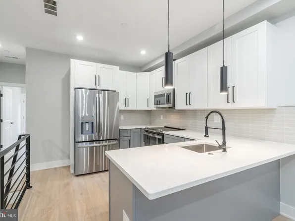 2022 N 3rd St, Philadelphia, PA 19122