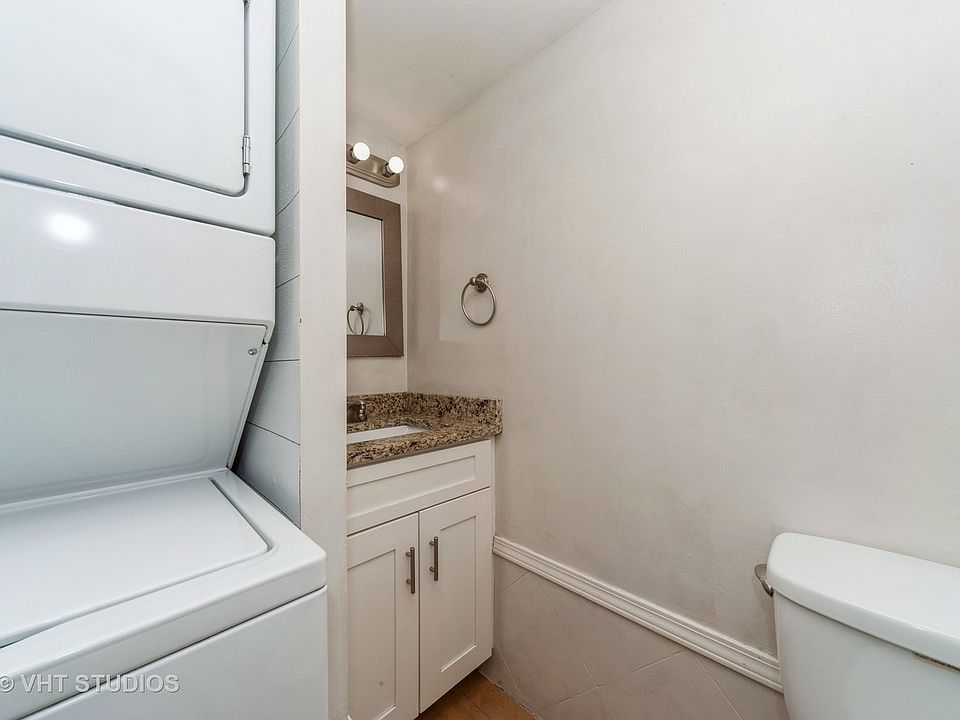 430 Meadow Green Ln, Round Lake Beach, IL 60073 Zillow