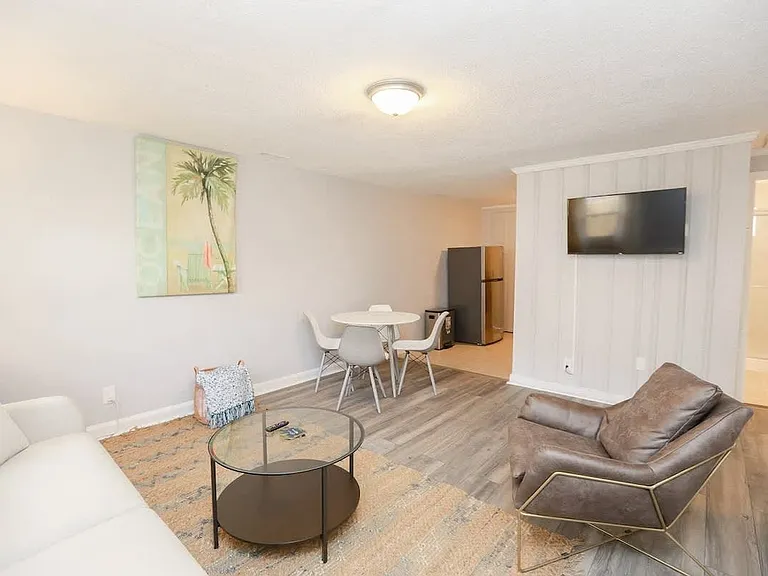 1278 W Ocean View Ave #2 — Photo 2