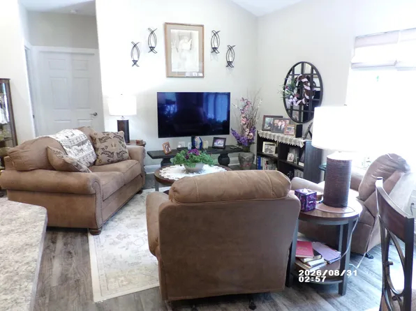 31 Gables East Way APT 401, Fishersville, VA 22939