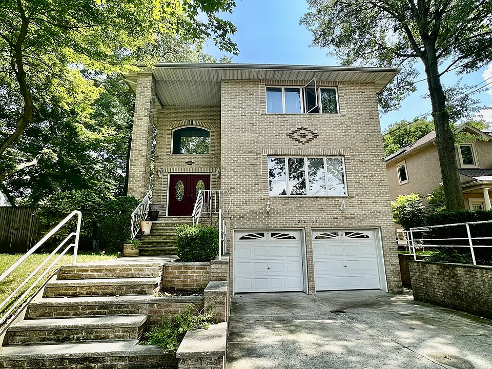 242-34 54th Ave #1-2F