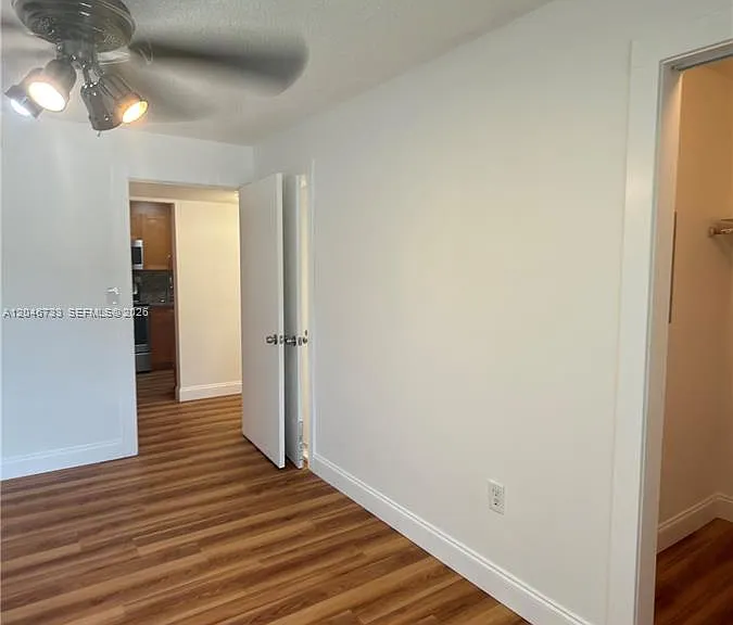 469 NE 207th Ln #101 — Photo 18