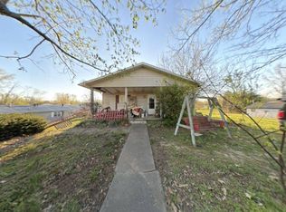 714 N Pike St, Sturgis, KY