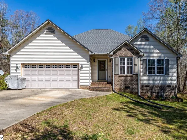 83 Old Boswell Rd, Travelers Rest, SC 29690