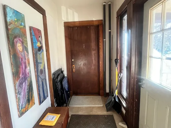 909 Spaight St #1, Madison, WI 53703