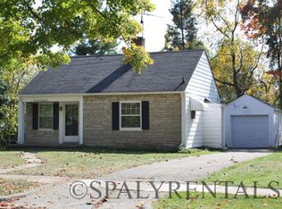 1426 Iroquois Pl, Ann Arbor, MI 48104