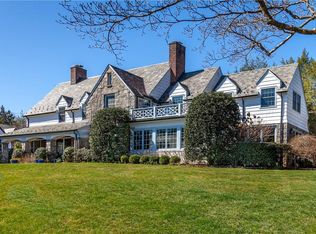 7 Edgewood Ln, Bronxville, NY 10708