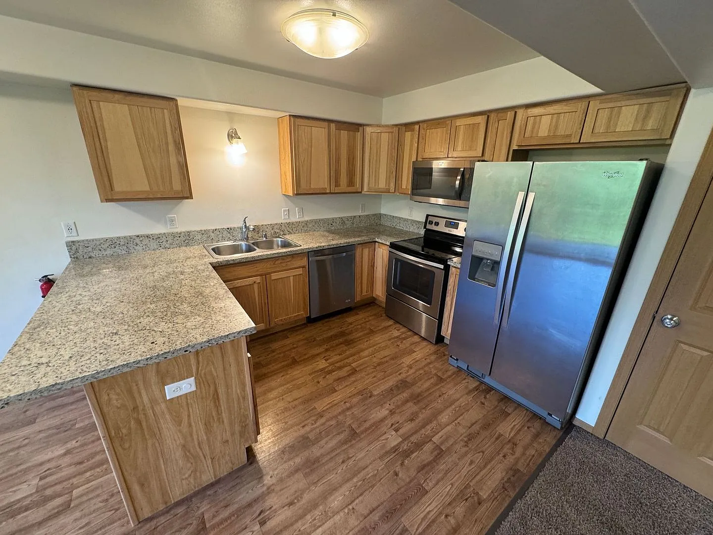 4595 W Overby Street — Photo 2
