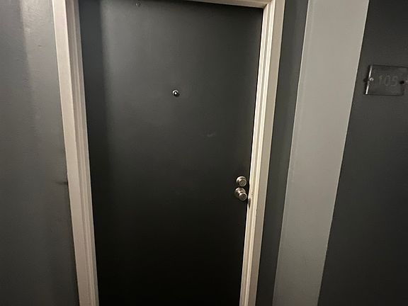 2nd image of 7342 Haskell Ave APT 105