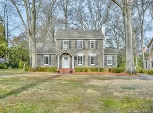 2316 Vernon Dr, Charlotte, NC 28211