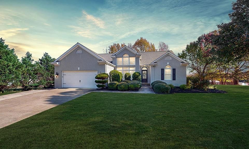 1st image of 116 Briarwood Ct