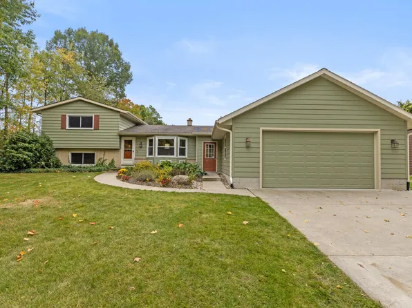 1440 Thirteen Mile Rd NE, Sparta, MI 49345