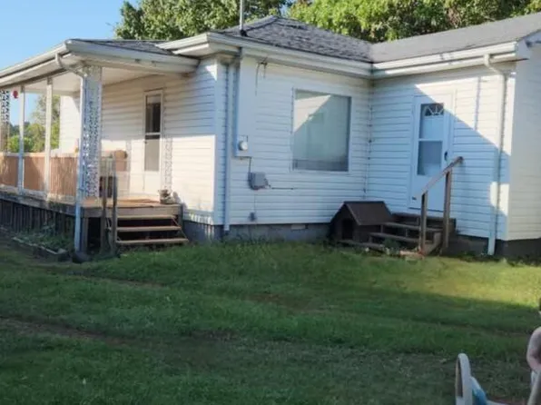 110 John Allen Rd, Elizabethton, TN 37643