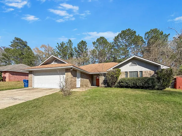 1224 Port Arthur Ter, Leesville, LA 71446