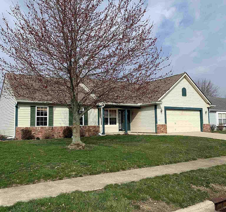 1st image of 1050 Hornbeam Cir W