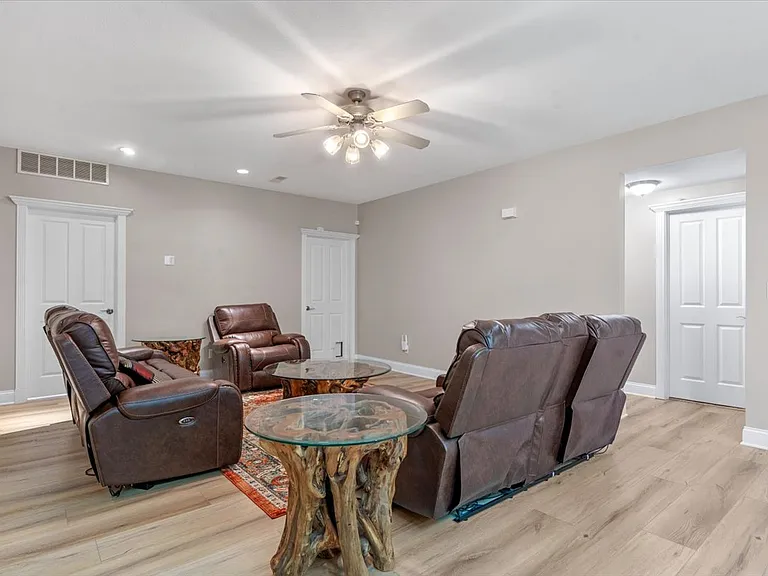 2320 Chatham Rd #1 — Photo 26