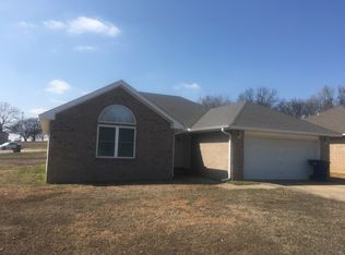 501 Mallard Dr, Muldrow, OK 74948