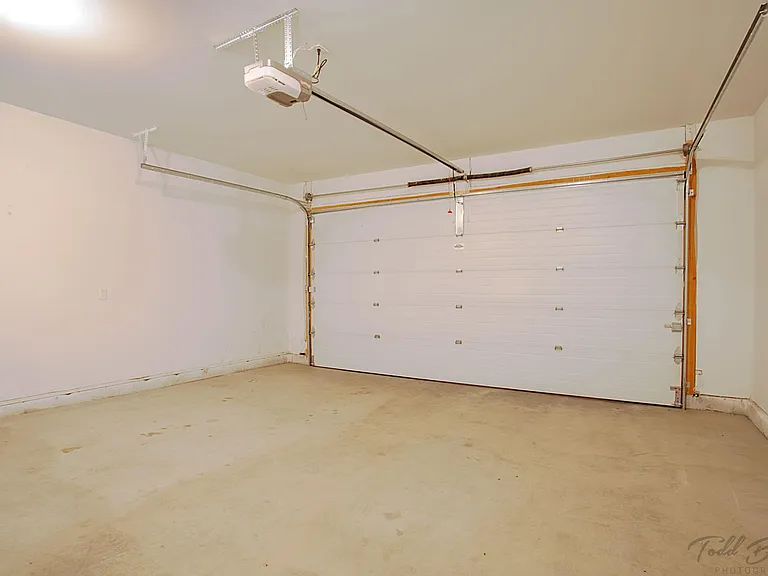 2907 E Palmdale Dr #1 — Photo 21