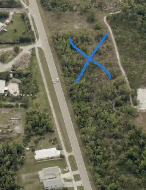 2nd image of 8541 Stringfellow Rd