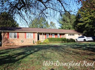 1853 Disneyland Rd, Sparta, TN 38583