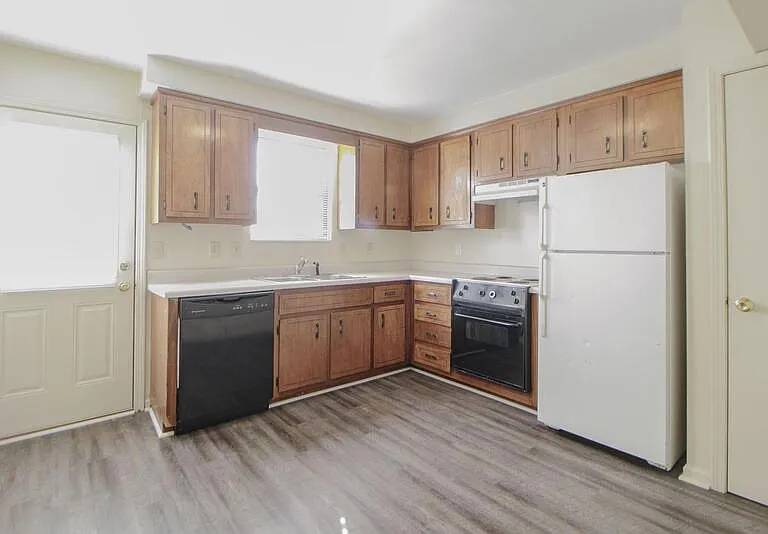 284-2 Northridge Dr — Photo 5