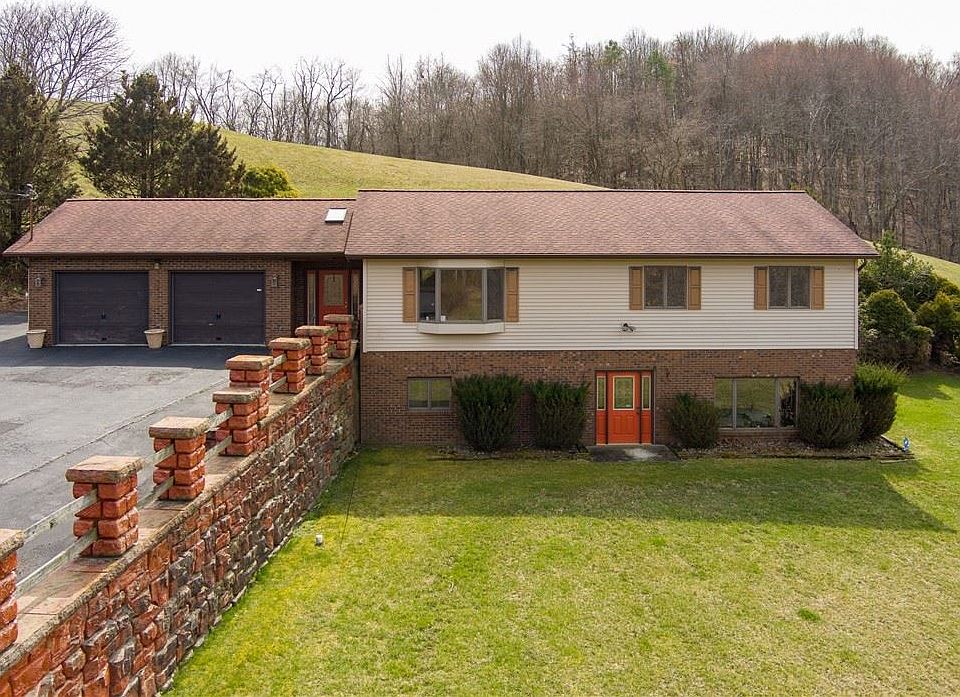 1st image of 130 Garvas Ln